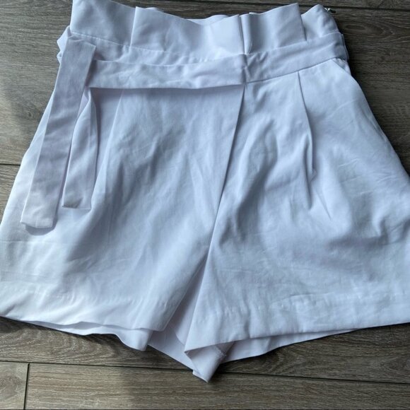Zara Paperbag Waist High Waist White  Shorts - Picture 5 of 14